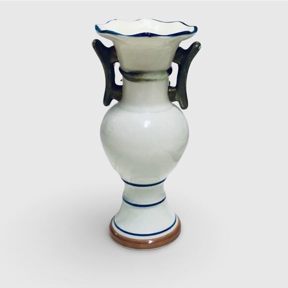 Vintage Floral Vase - Picture 4 of 8